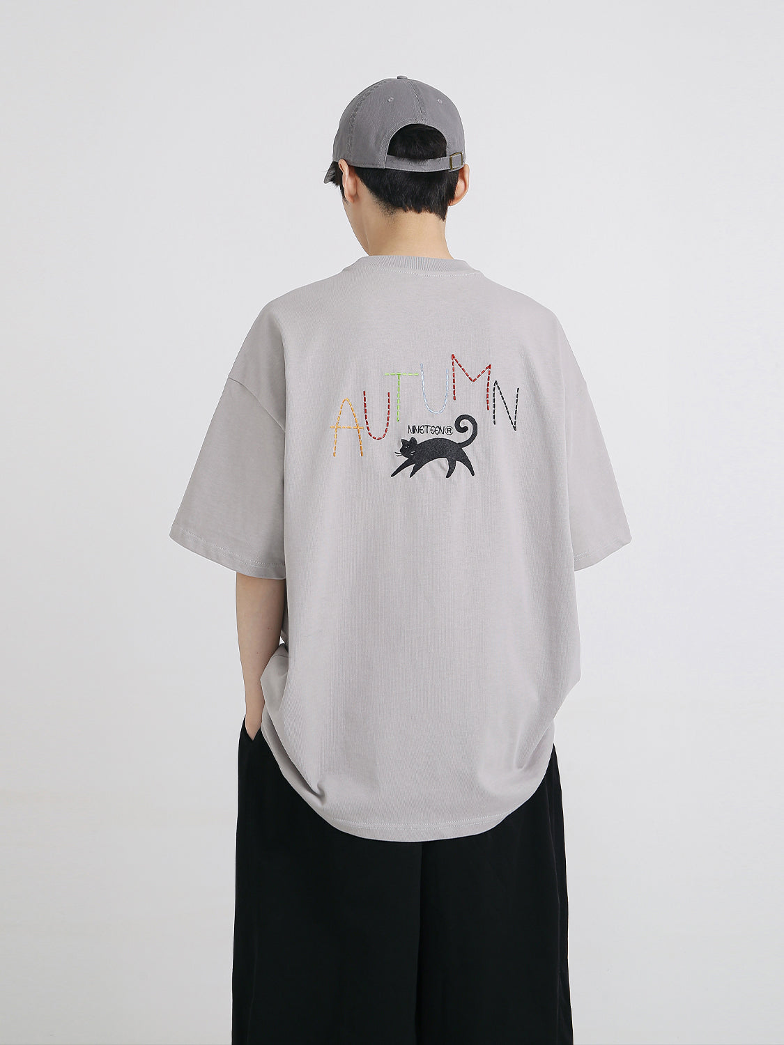 【24s Aug.】Cat Embroidered Loose T-shirt