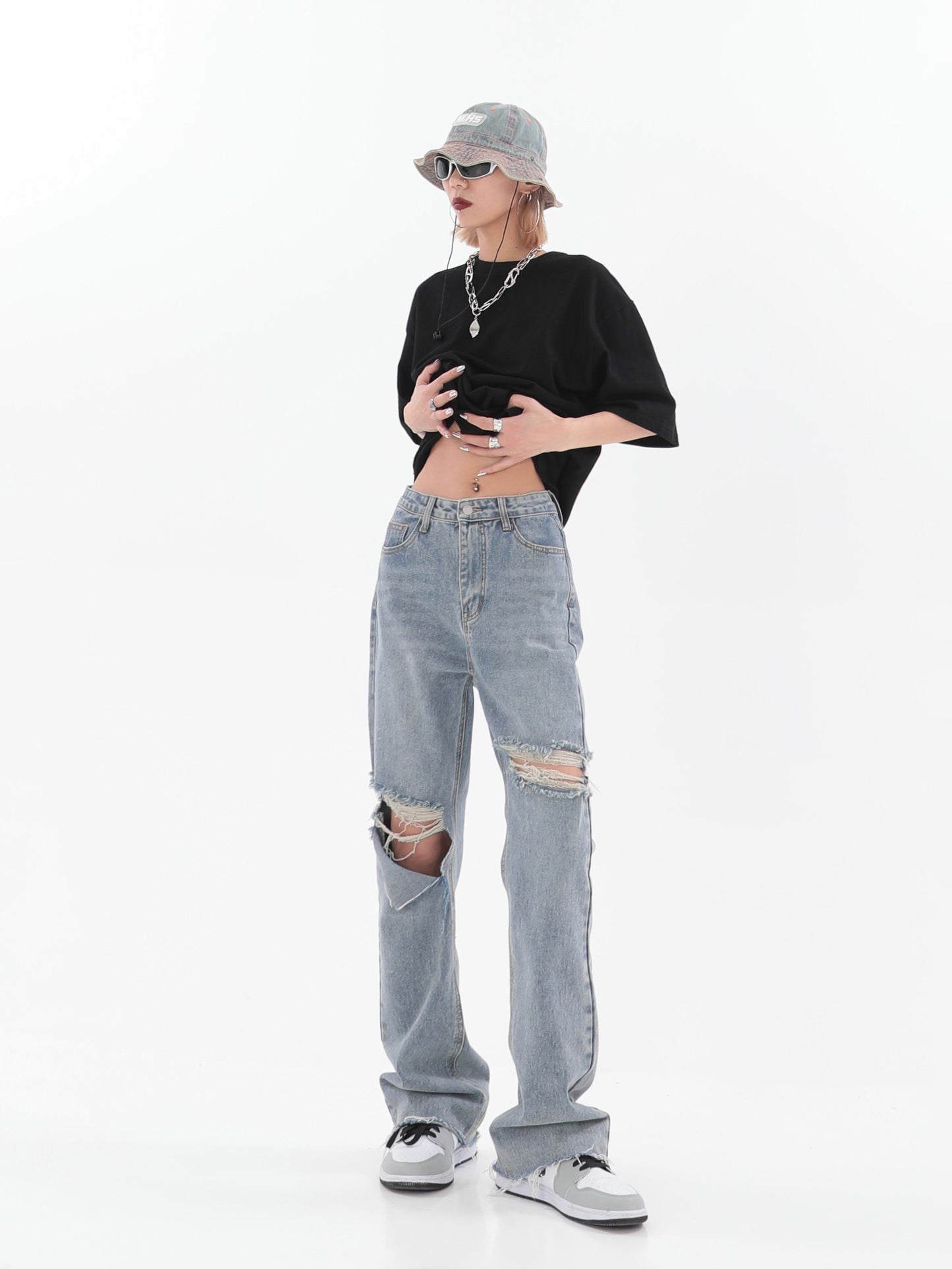 【23s July】Washed Distressed Denim Jeans